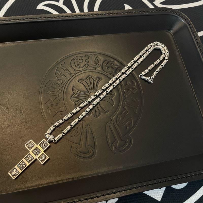 Ch*0me He**ts necklaces
